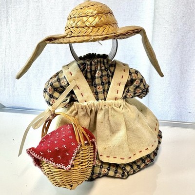 Vtg Cookie Cutter Primitive Country Bunny Figuring Rustic Straw Hat Handmade 