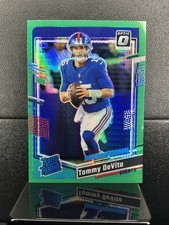2023 Panini Donruss Optic Rated Rookie Green Hyper Prizm Tommy DeVito #280 11e1