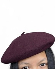 Classic BASQUE BERET 100 Wool MADE in FRANCE Burgundy Sz 7-1/4 UNISEX