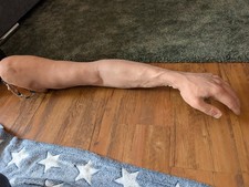 Movie Prop, Requisite Arm, "Surrogates" - Horror, Halloween, Sammlerartikel