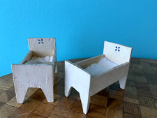 Zwei alte Betten Bett Holz Puppenstube Puppenküche Puppenhaus dollhouse  bed