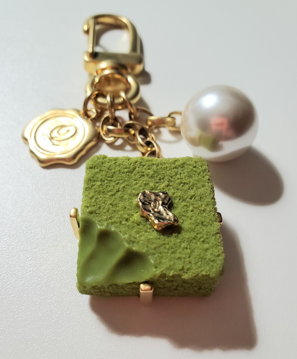 Q-pot キーホルダー Q-pot. Japan Limited Biscotto Biscuit Wood Key Holder Bag