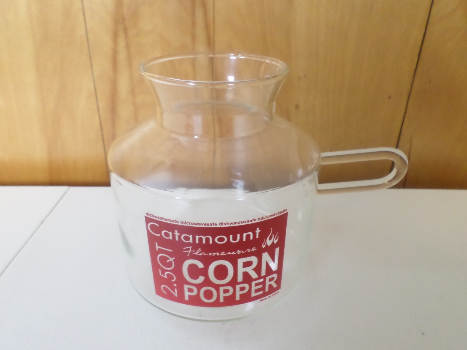 CATAMOUNT FLAMEWARE 2.5 QT GLASS MICROWAVE CORN POPPER WITH SILICONE