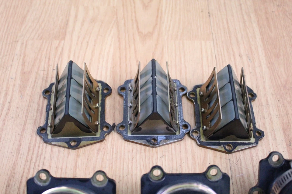 2000 ARCTIC CAT THUNDER CAT 1000 进气歧管和芦苇碳水化合物支架 — 第 2/4 张图片