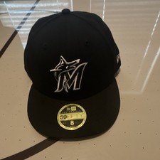 New Era Miami Marlins MLB Officially Licensed Fitted Hat Black Baseball Size 8
