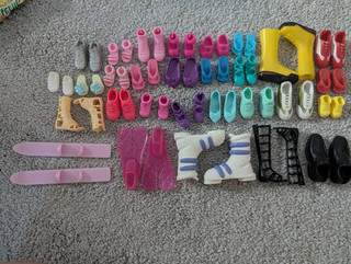 ​Huge Barbie Doll Shoe & Accessory Job Lot! 38 Pairs of Shoes Ski Set