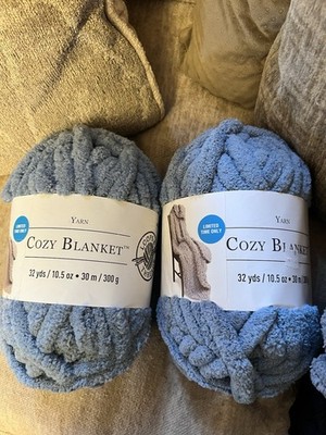 Loops & Threads Cozy Blanket Yarn Ash Blue 10.5 Oz 32 Yds Ea Jumbo Lot Of 2