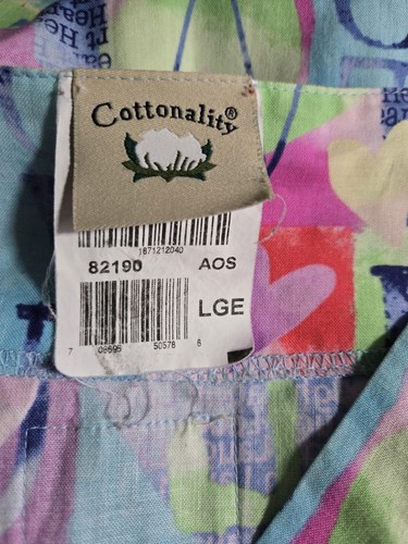 Cottonality Scrub Top Size L-Pastels Hearts/Love/Laugh-Chest 25"/L 28" - Picture 3 of 5
