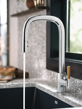 Moen Tenon 1.5 GPM Single Hole Pull Down Kitchen Faucet Model: S74001 Brand New