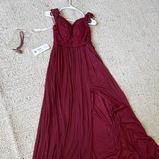 Azazie Burgundy Lace Sleeveless Bridesmaid Dress Size A2 MPN AZ1625191