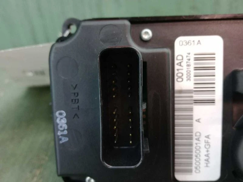 2001 2002 DODGE CARAVAN AC ТЕПЛА КЛИМАТ-КОНТРОЛЬ 050015001AD - Изображение 4 из 4