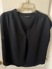Banana Republic Black V-Neck Cap-Sleeve Blouse