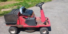 Sears Petrol Ride-On Lawn Mower Riding Mower, Red & Black