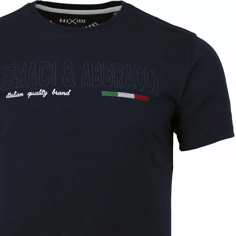 Baci e abbracci t best sale shirt