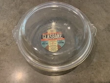 Vintage McKEE GLASS Glasbake Ovenware Covered Dish W/Label See All Pics