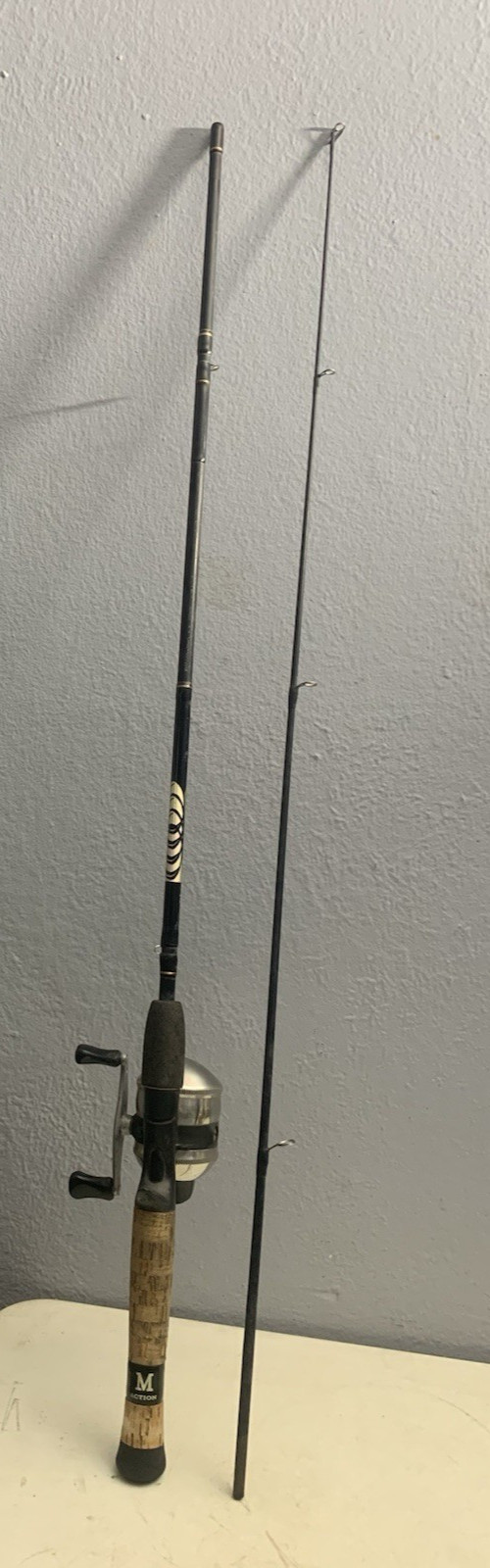 Zebco 33 Authentic Cork Handle Med Action Spin Cast 6 Rod Reel Combo Freshwater