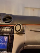 Mercedes Clk W209 Handyhalterung Grau für IPhones mit MagSafe Funktion Mercedes Clk W209 Handyhalterung Grau für IPhones mit MagSafe Funktion