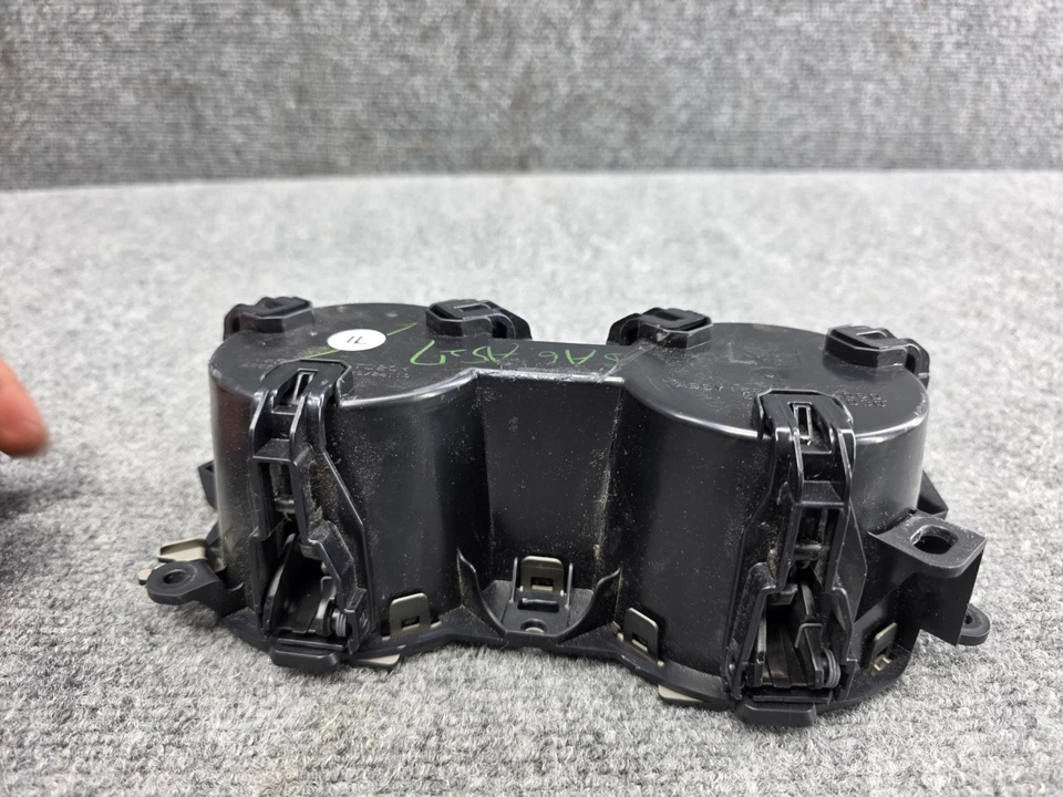 LEXUS 2021-2025 IS350 IS500 IS300 F-SPORT OEM CONSOLA CENTRAL PORTAVASOS Foto 3 de 4