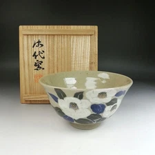 Tea bowl with camellia design, Miyo Kiln, tea ceremony utensils, F/S, FEDEX
