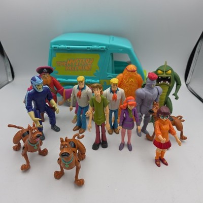 Scooby-Doo Mystery Machine Playset w/ 14 Figures Fred Daphne Velma Shaggy Scooby