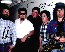 * LOS LOBOS * signed 8x10 photo * DAVID HIDALGO, LOUIE PEREZ & CONRAD * COA *