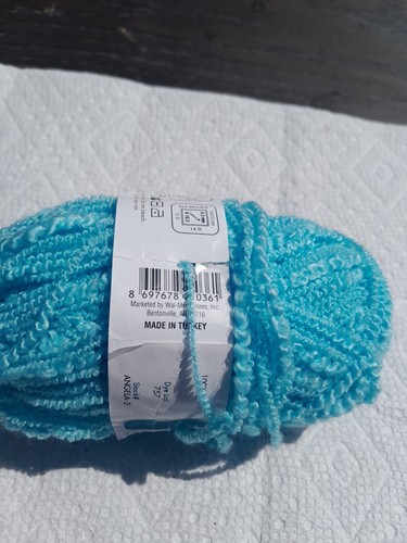 NOBO No Boundaries 50gram 100% Acrylic Bright Blue Yarn - Picture 3 of 6