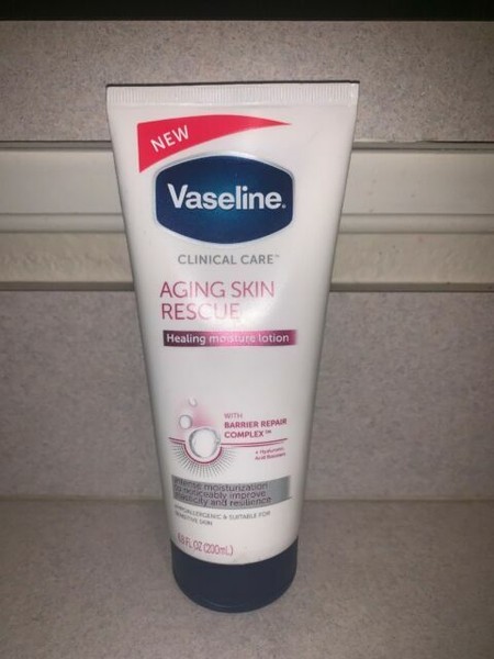 aging skin rescue vaseline