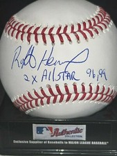 ROBERTO HERNANDEZ  CHICAGO WHITE SOX  2 X ALL STAR 96,99  SIGNED OML BASEBALL