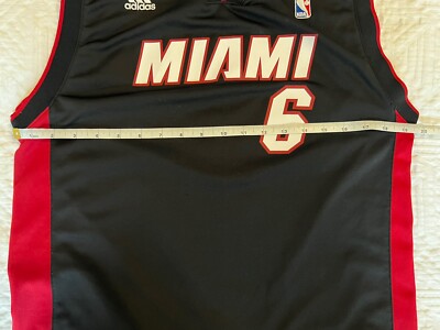 希少！NBA レブロンジェームズ Miami Heat 6 XL Lebron James #6 Miami Heat Adidas Red Swingman Jersey Men's