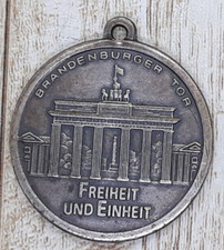 CDU Christian Democratic Union Medallion Brandenburg Gate Vintage