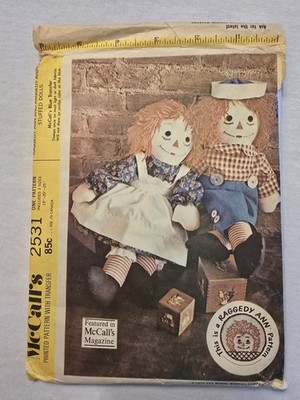 McCall's 2531 Vintage Pattern Raggedy Ann & Andy Stuffed Dolls 1970 Cut