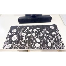 Aesthetic Floral Line Art Large Mouse Pad 23.6"x11.5" Anti-Slip Keyboard Mat