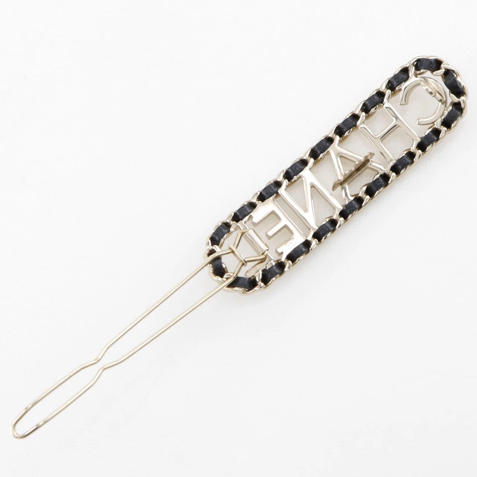 CHANEL CHANEL Logo Valletta Cadena Barrette Cuero Negro/Enchapado Dorado Mujer Foto 3 de 4