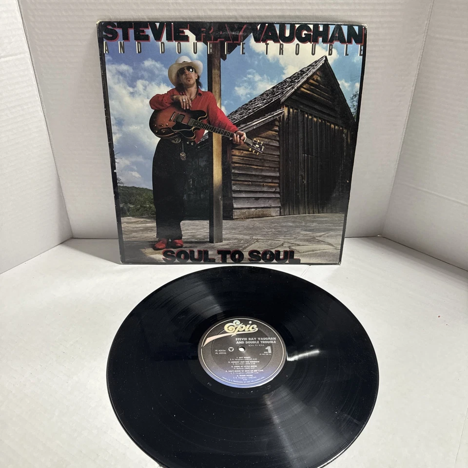 Stevie Ray Vaughan - Soul To Soul OG Vinyl LP, Epic Records, 1985, FE 40036 - Image 3 of 4