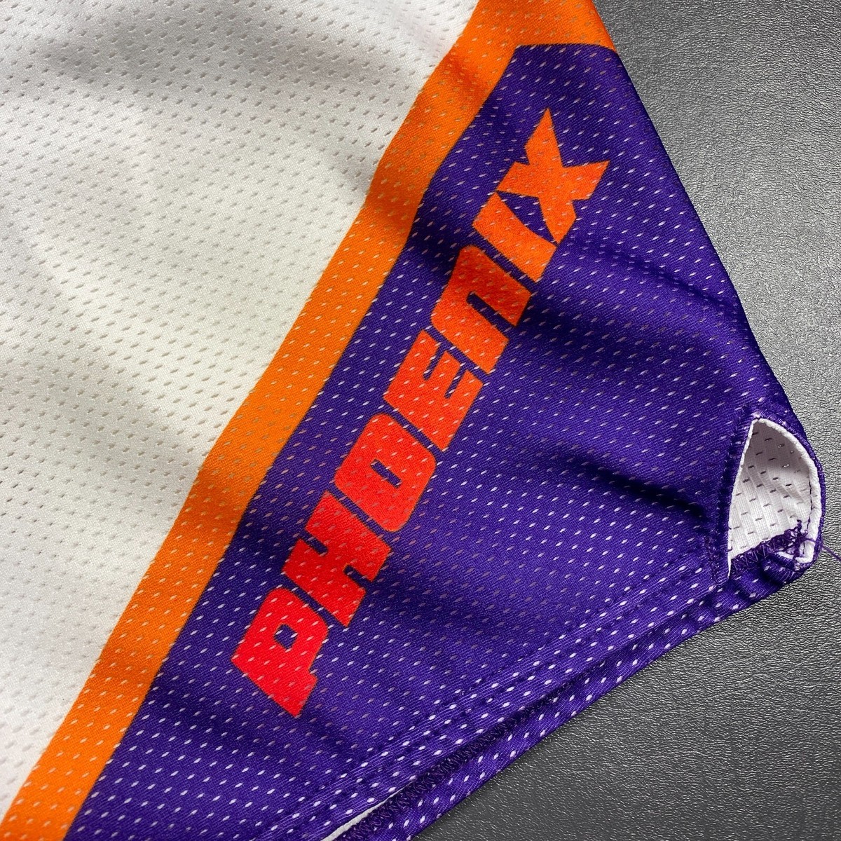 100% Authentic Phoenix Suns Vintage Champion Shorts Size 38 Mens