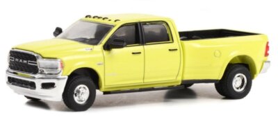 RAM 3500 Big Horn - Dually - 2019 - yellow - Greenlight 1:64