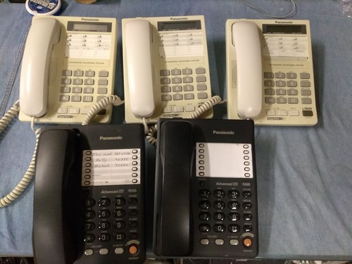 Lot of 5 used Panasonic sets: 3 KXTS17W White LCD & 2 KXTS105B Black non LCD