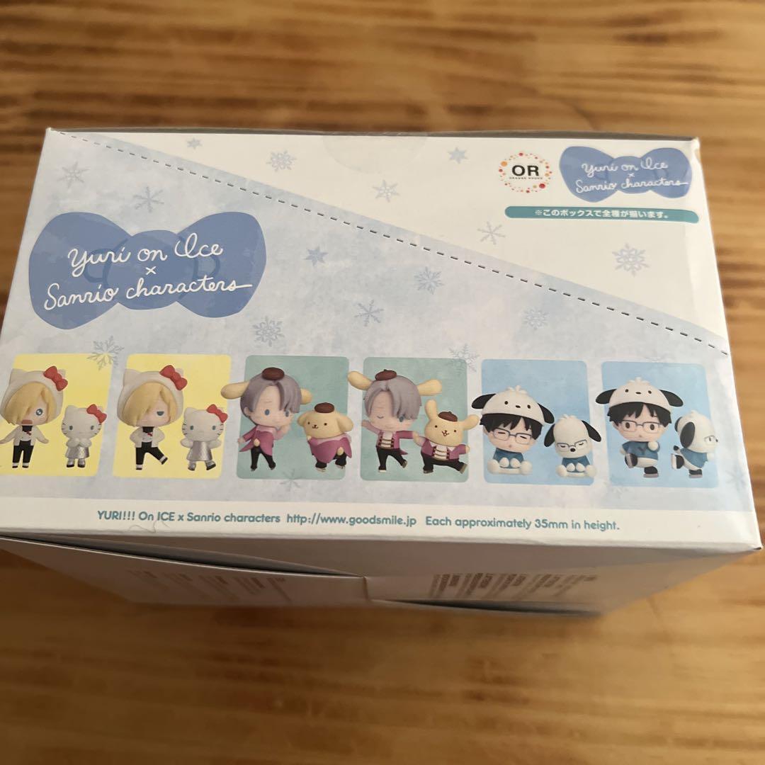 Yuri!!! on ICE Sanrio Characters Figure Mini Complete 6 Set