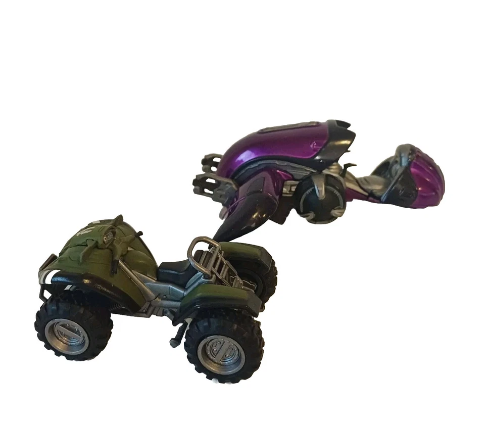 Halo 4 Covenant Ghost Action Figure set Die-Cast Ghost And ATV - image 3 of 4