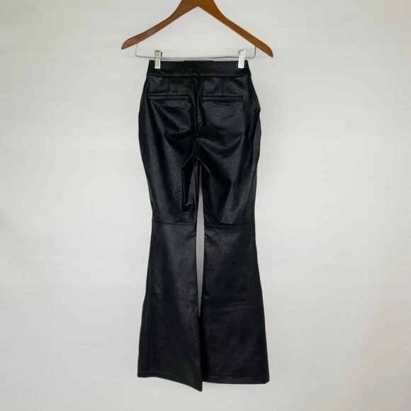 Pantalón SPANX NUEVO CON ETIQUETAS Acampanado Imitación Cuero en Lujo Negro Cintura Alta Informal Pequeño Foto 2 de 4