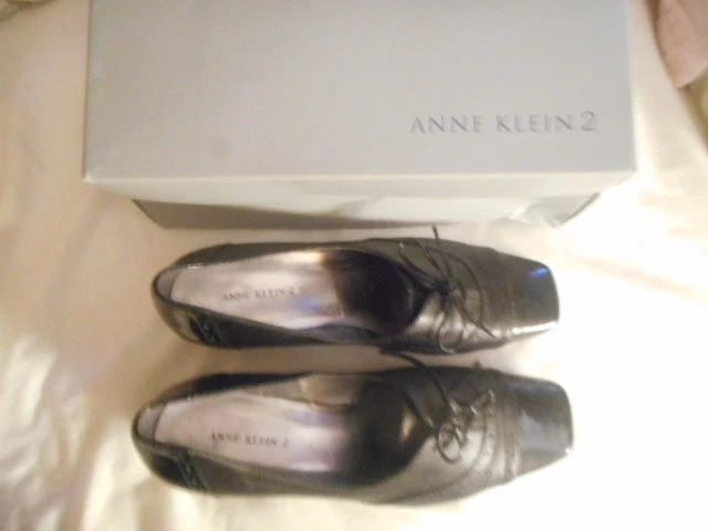 ANNE KLEIN AKLANGE BLACK SHOE SIZE 7 1 2 M NEW IN ORIGINAL BOX eBay