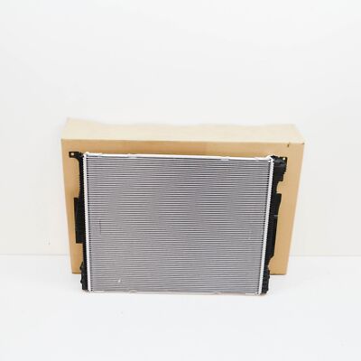 BMW 3 F30 F31 Engine Cooling Radiator 8482623 17118482623 NEW  