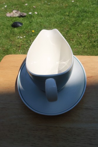 (1131) Royal Doulton Spindrift Gravy Boat and Saucer. Free P&P in UK - Picture 4 of 10