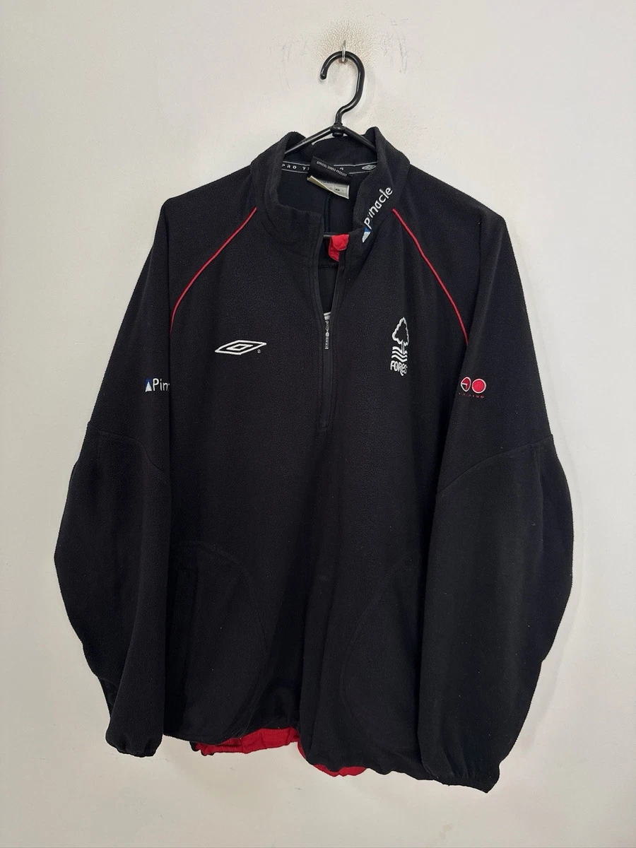 Umbro Nottingham Forest Training Kit Memorabilia Football Shirts