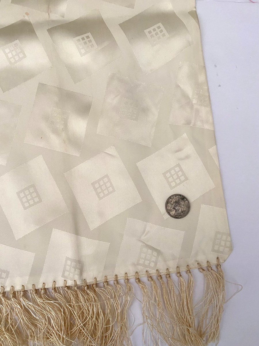 Vintage Gentlemen's Opera Tuxedo Scarf Creamy White Jacquard