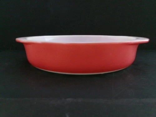 vtg Pyrex Flamingo Pink #221 baking/cake/quiche/casserole 8" x 2" dish no lid