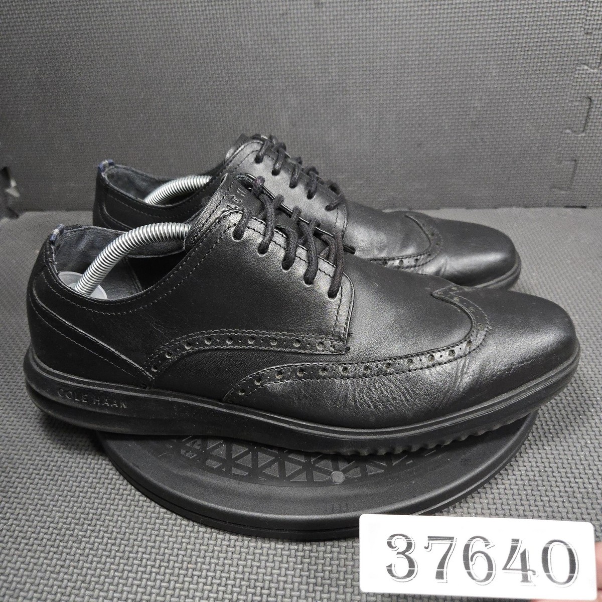 Mens Cole Haan Air Black Leather Eyelet Wingtip Dress Shoes Oxfords Size‎ 12 M Mens Cole Haan Air US 13M Black Leather Wingtip Oxfords Lace  main image 4
