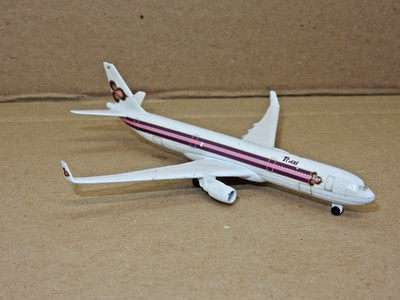 Schabak Flugzeug Nr. 954   Airbus A330 Thai