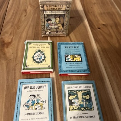 NUTSHELL LIBRARY Maurice Sendak 1962 Vintage Mini Book Set Boxed