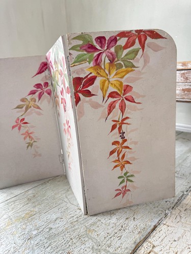 14x24 small antique gray French painted folding screen hand painted autumn ivy  - Picture 7 of 10